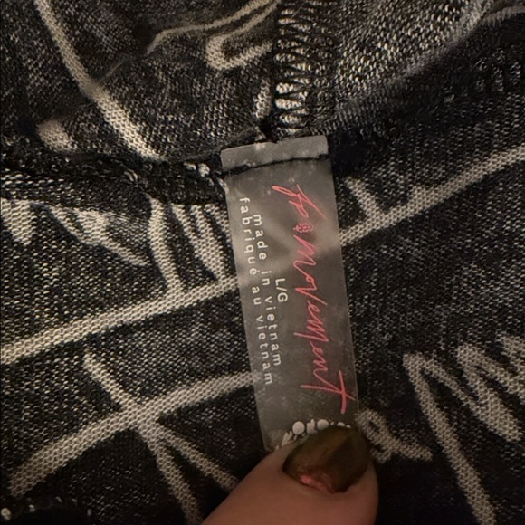 Free People Movement mesh signature top - Picture 6 of 6